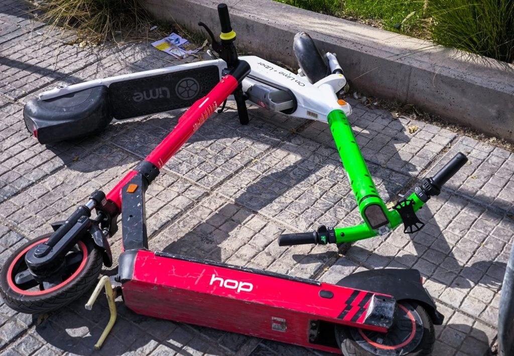 Cardigan tweet media