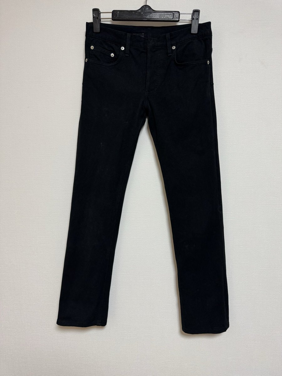 yujinabebe's tweet photo. チビに殺されたdior homme。

裾溜めたくなかったからカットして愛用してる✨許して。 https://t.co/O3DOPwVEFD
