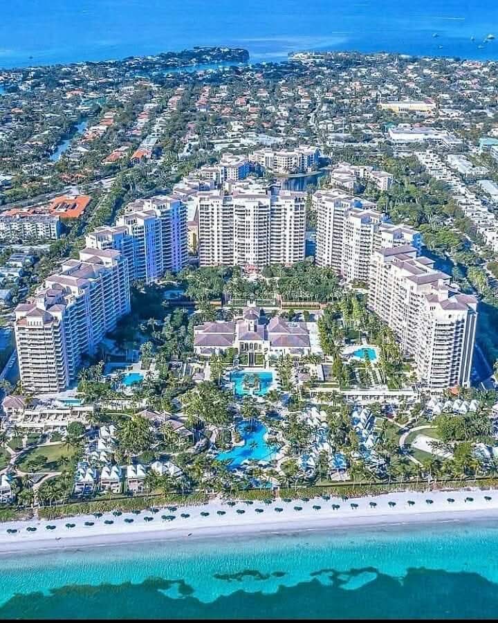SeascapeNature's tweet photo. Brickell Key, Miami 🇺🇸 https://t.co/1gFVtswiiK