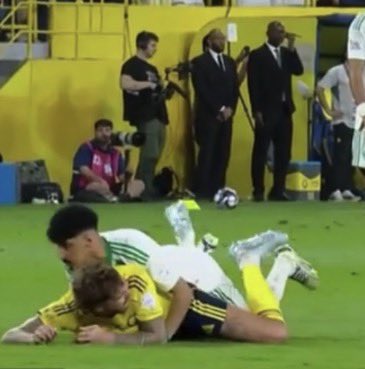 عمرتي | سوبر نخبوي 🏆 tweet media