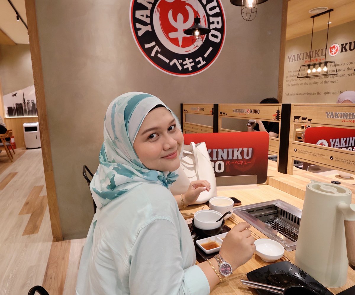 hhanahraf's tweet photo. jarang2 lunch weekdays sekali😚 https://t.co/300zHlPcaZ
