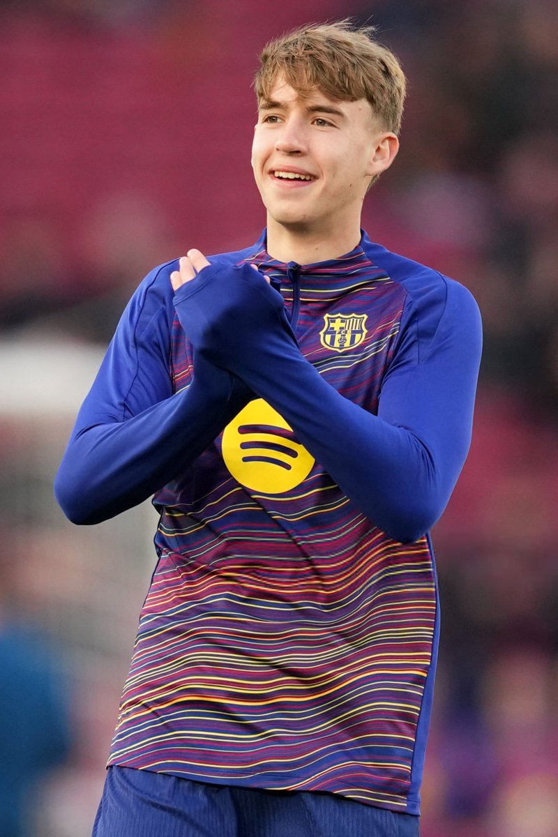 FCB World tweet media