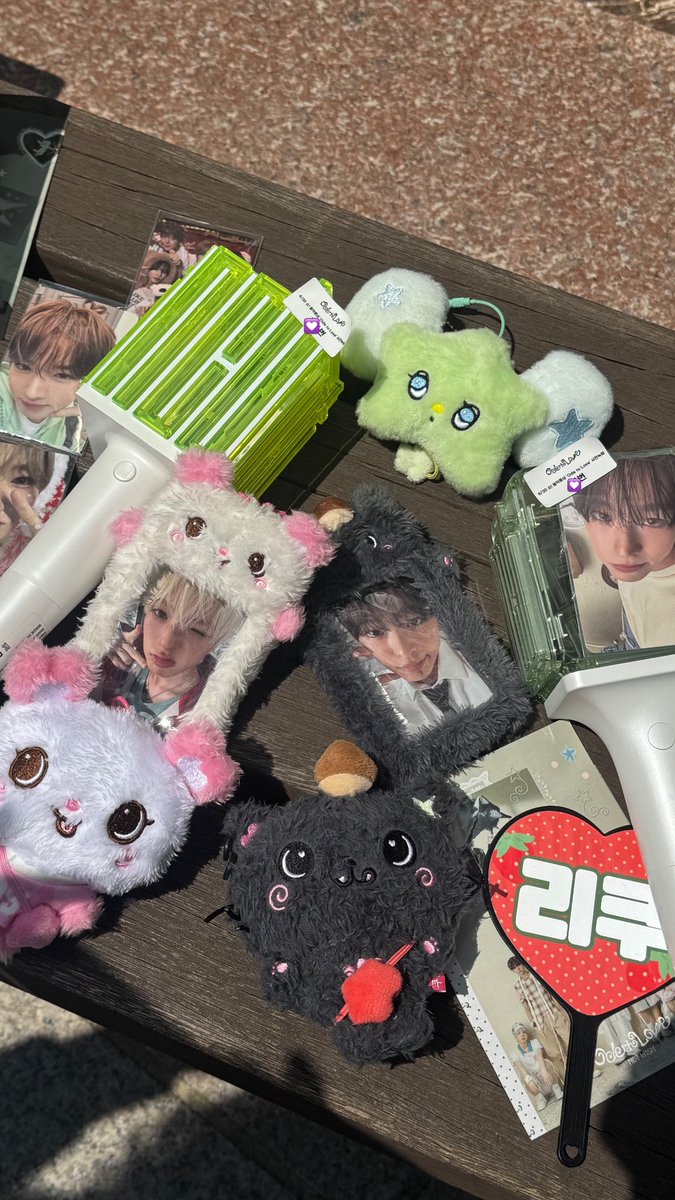 hcehean's tweet photo. 리쿠라는 천사를 보고옴 🐈‍⬛🪽 https://t.co/kAnFg29gWY