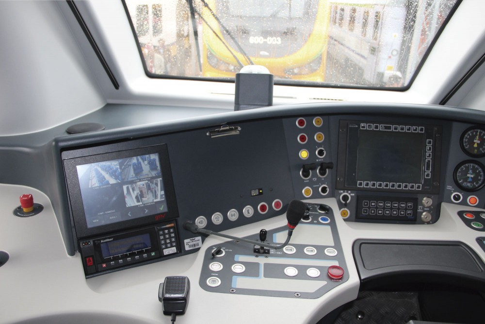 infoGMV's tweet image. Smarter trains start with smarter visibility.

DV-Rec combines on-board video, real-time monitoring and driver support in one system, built for every type of #rail fleet.

👉 ow.ly/lBo250YOVPt

#VideoSurveillance