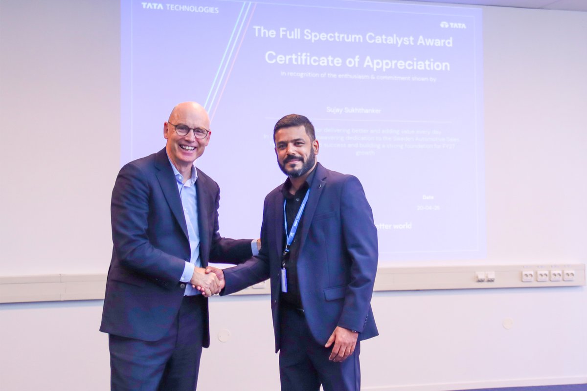 TataTech_News's tweet image. #Sweden – When global leadership connects locally, momentum builds. Here’s a glimpse from #Göteborg 🇸🇪

When leadership engages closely with teams, transformation accelerates. Our MD &amp;amp; CEO, Warren Harris, along with CFO Uttam Gujrati, spent time in #Gothenburg connecting with our