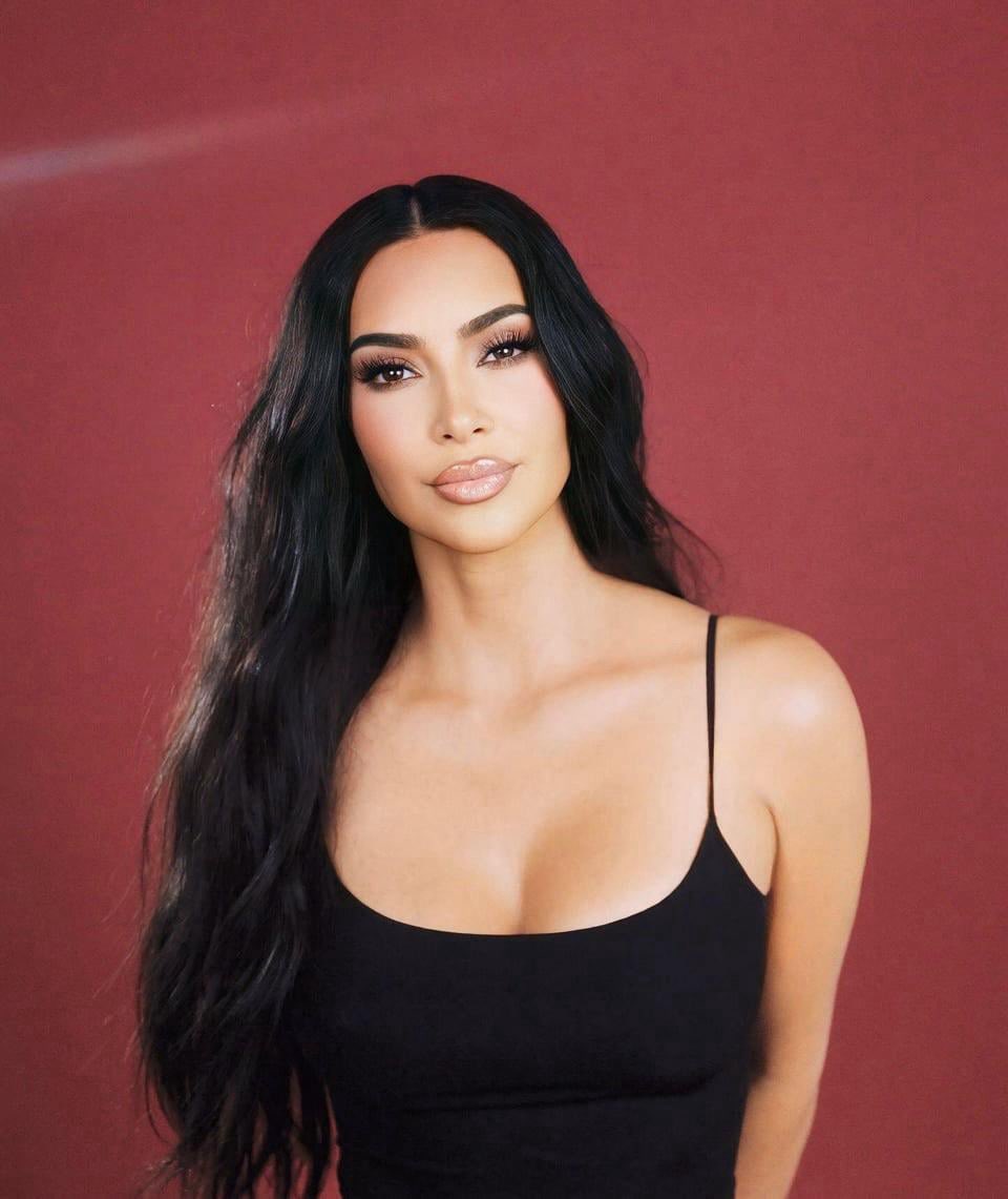 Dailystocktake's tweet photo. Kim kardashian https://t.co/E10BzWQZWC