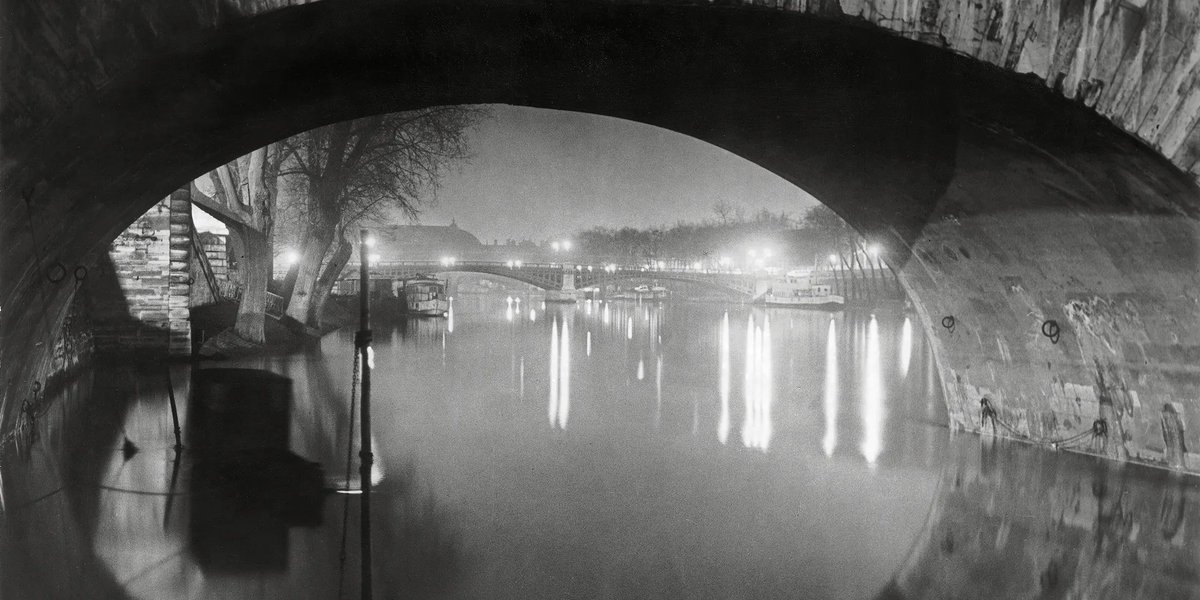 twistopherrobin's tweet image. #Photography #Monochrome #Paris #Brassai