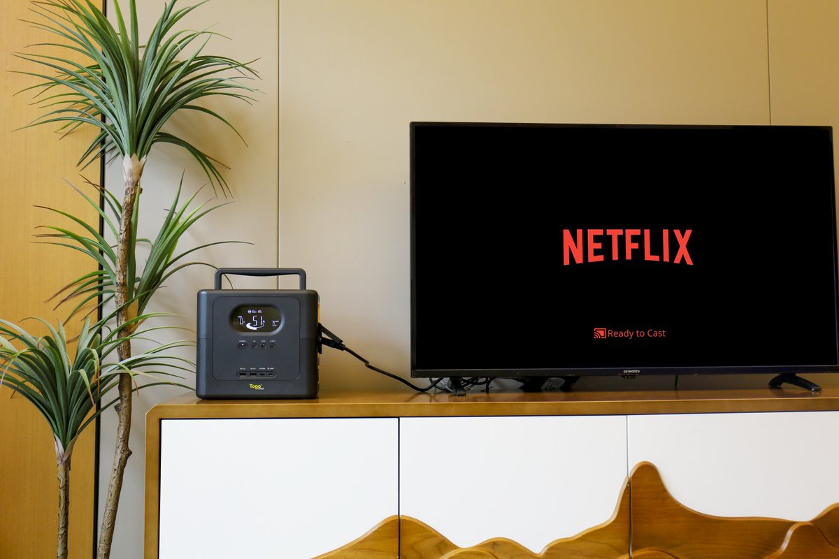 togopower_usa's tweet image. 🔋 Power Your Home Entertainment
From streaming your favorite shows to keeping your screen running smoothly, TogoPower keeps your downtime uninterrupted. 📺⚡
#togopower #portablepowerstation #homeentertainment #netflixandchill #poweranywhere #offgridliving #easyhome #skytimes