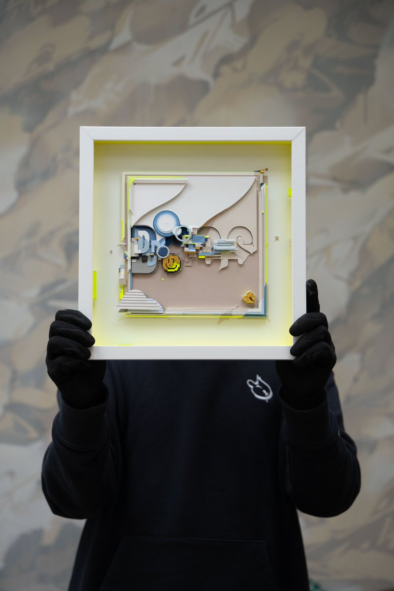 DOES tweet media