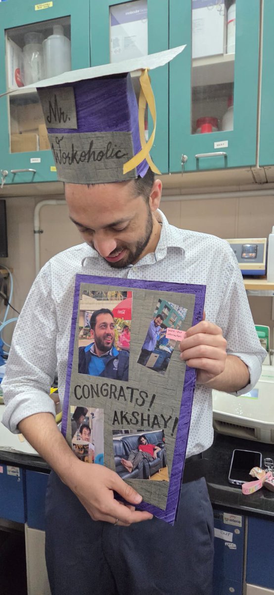 SRY_PlantRoot's tweet photo. The lab congratulates @PrasharAshu, Akshay for a wonderful pre-synopsis seminar ✨A major milestone completed✅ before the final defense💥 https://t.co/3Wf0zOGMtX
