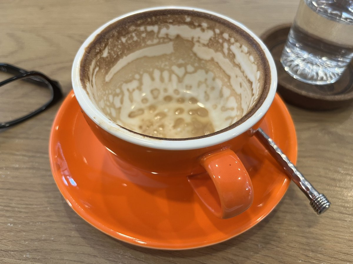 RobWatson1912's tweet image. Cappuccino ☕
That was quick 

#coffee #CoffeeLover