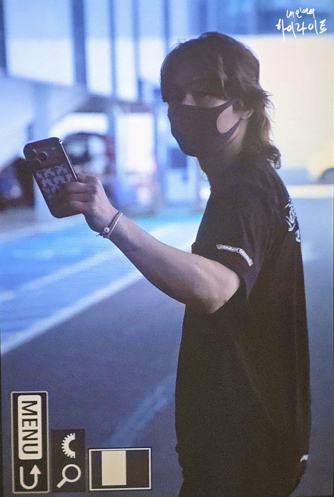 High__Lite's tweet image. 260430

푹 쉽시다~~~😚👋

#대성 #DAESUNG #DLITE #テソン #DsWAVE 
@d_lable