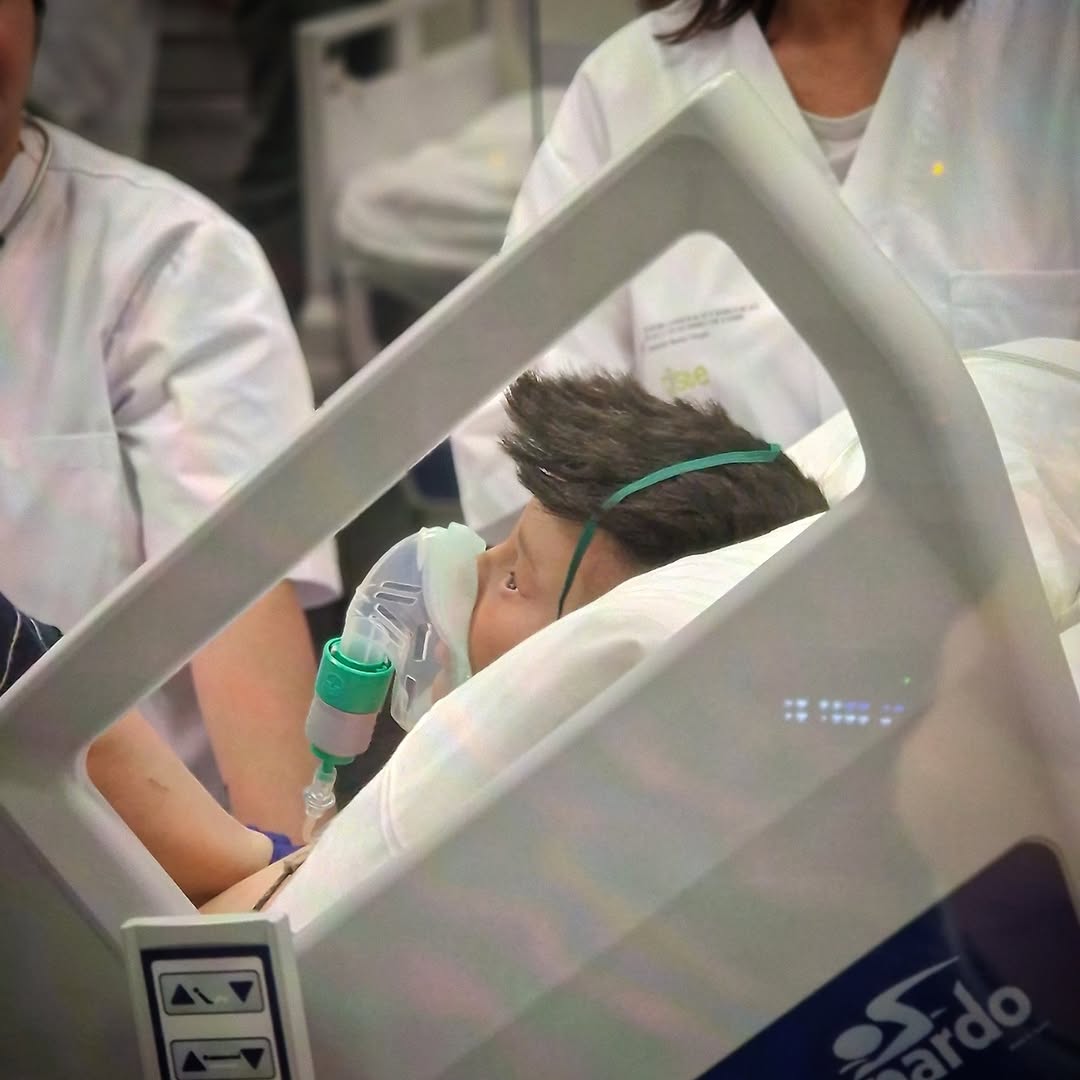 cistecat's tweet photo. 🧒🫁 Simulació en urgències pediàtriques: patologia respiratòria

Realitzem aquesta formació especialitzada centrada en el maneig de situacions d’urgència pediàtrica d’origen respiratori, un dels  escenaris més freqüents i crítics en l’àmbit assistencial.

#CISTE #URV https://t.co/mZZKB9r5Rg