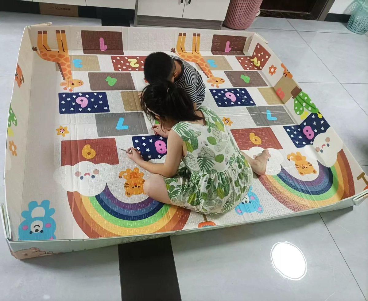 AndyMemizo's tweet image. Safer play made easy 👶 MEMIZO XPE mats feature foldable edge walls to keep toys in place. Soft, waterproof &amp;amp; anti-slip for indoor &amp;amp; outdoor use.
📩 office@memizo.com | memizo.com
#babyplaymat #xpefoam #kidsplay #memizo