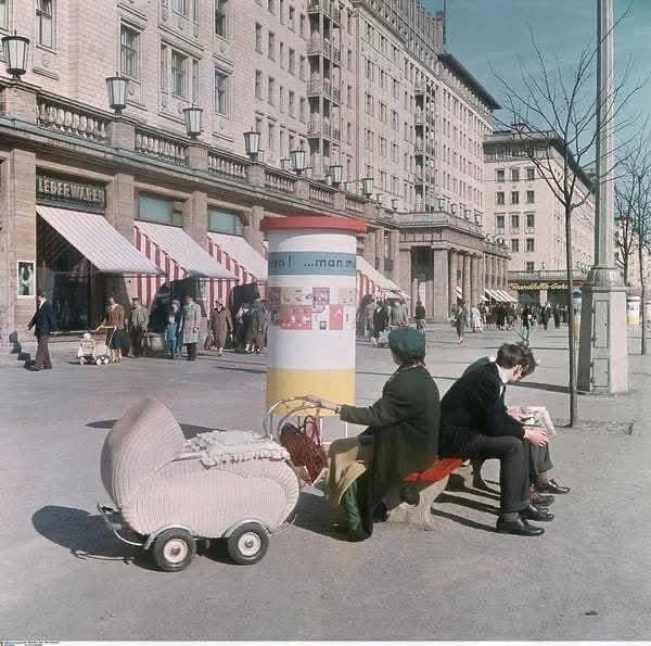 slowberlin's tweet image. Karl Marx Allee in 1954 by Heinz Vontin #berlin