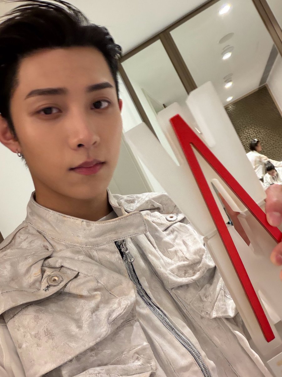 LNGSHOT UPDATE tweet media