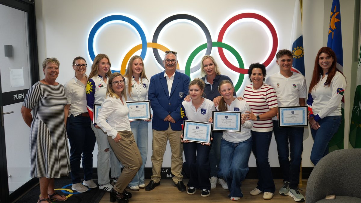 NamibiaNOC's tweet photo. 🐴🇳🇦
Proud to welcome back our Namibian Equestrian Team from the 1st African School Games in Algeria!
Kits were handed over, and certificates were awarded.

Congrats to 🥈 Elani Potgieter and 🥉 Elbe Potgieter on their medals.

Namibia is proud! 💪

#TeamNamibia #NNOC #Equestrian https://t.co/DvJO4ZMd1X