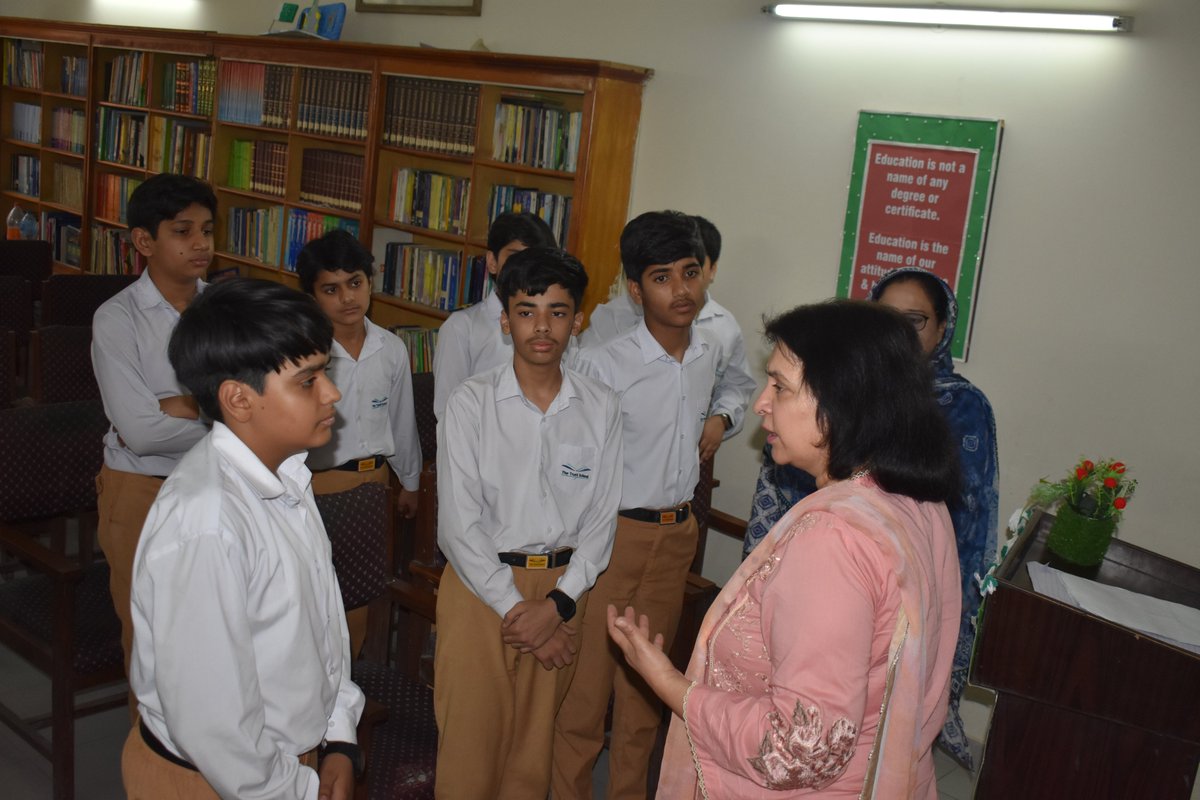 TheTrustSchool1's tweet image. It was a privilege for #TheTrustSchool to welcome Madam Samina Amjad, mother of Arfa Kareem, for an impactful #Teachers’ and #Parents’ Motivational Session titled The Confidence Revolution: How Teachers and Parents Transform Ordinary into Extraordinary. #ConfidenceRevolution