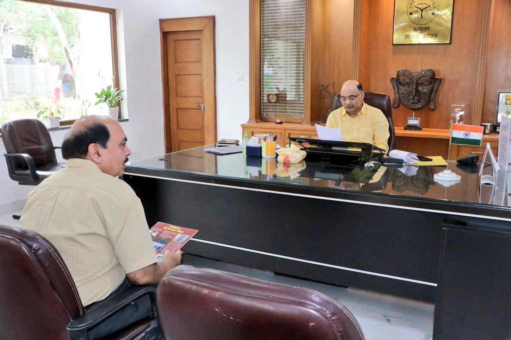 Divisional Commissioner Agra tweet media