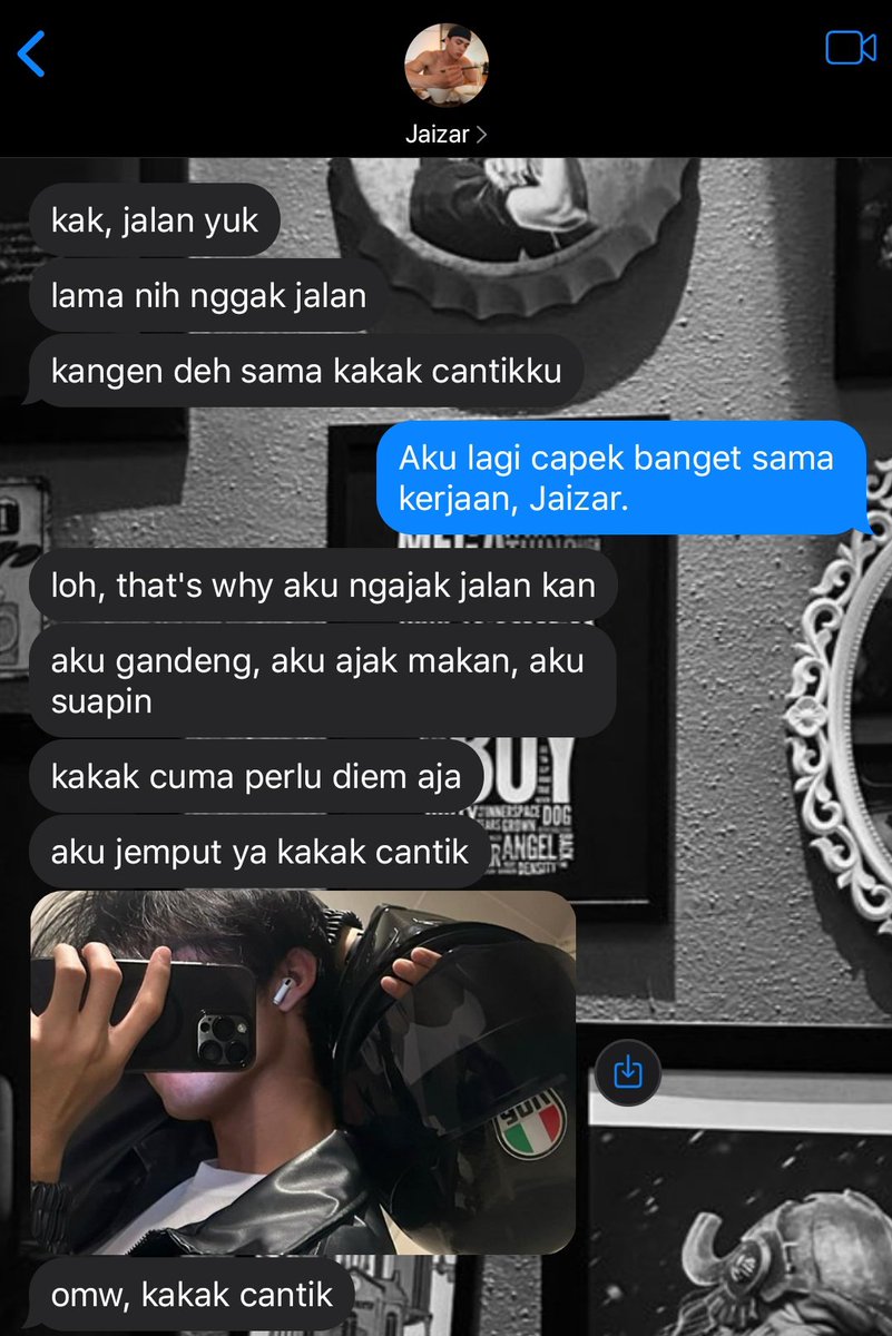 caskeoy's tweet photo. #JossGawin one-tweet younger!j older!g au.

dipakai dulu jimat anti brondongnya kakak~ https://t.co/mGVQqsVlvE