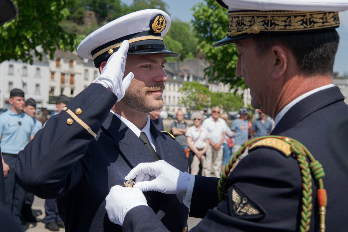 Marine nationale tweet media