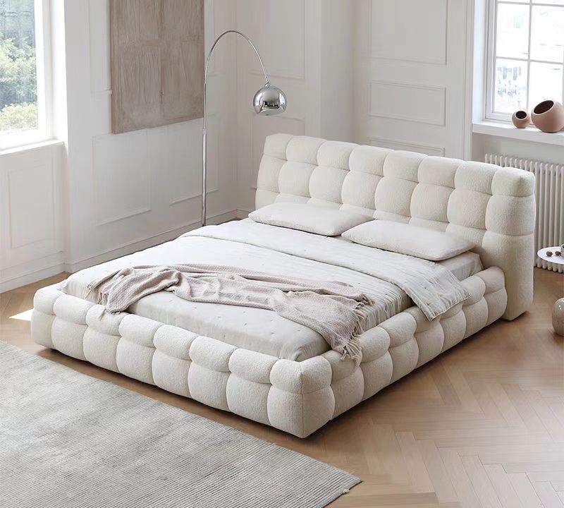 MohoFuniture's tweet image. Warning:may cause you to hit snooze.... this is the main chatacter of the bedroom😏😏
#bouclebed #bubblebed #mordernbedroom #bedgoals #sleepinstyle  #furnituredesigns