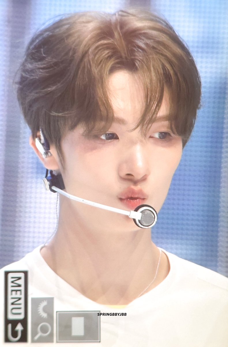 츄니 tweet media