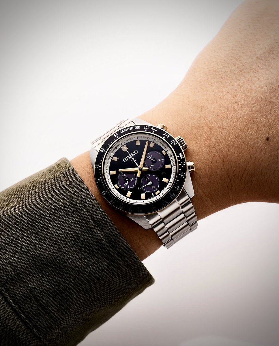 woachtung's tweet photo. Speedtimer'ların en yakışıklısı; "Circuit Race"
*Seiko ~ Prospex (SSC941)
#speedtimer #seiko https://t.co/Zd5WsPFK7P