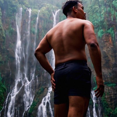 daave_09's tweet photo. #NewProfilePic https://t.co/kWDbChszHA