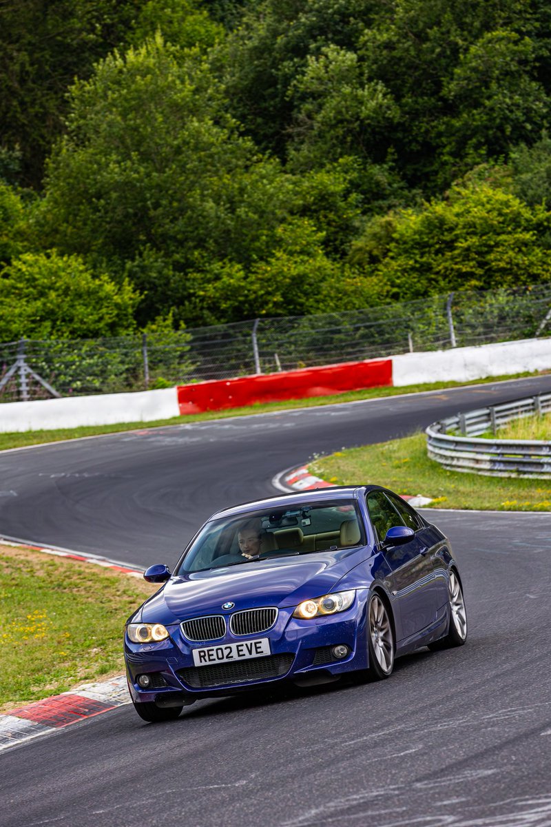 ReeveTaylor's tweet photo. @AutoInfatuation E92 330i for me. Lots of money to be spent on injectors and fuel pumps on the 53, just like the N54.

Once you're over that hurdle though you're left with a very chatacterful and actually very efficient engine. 45mpg down to the ring! https://t.co/pYylwNU7Dq