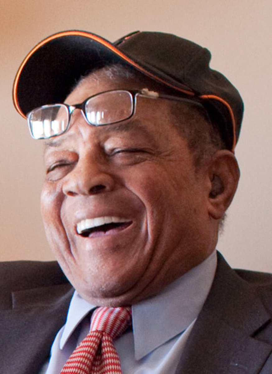 TODAY IN AFRO HISTORY ! WILLIE MAYS HITS 4 HOME RUNS IN A SINGLE GAME IN 1961 !