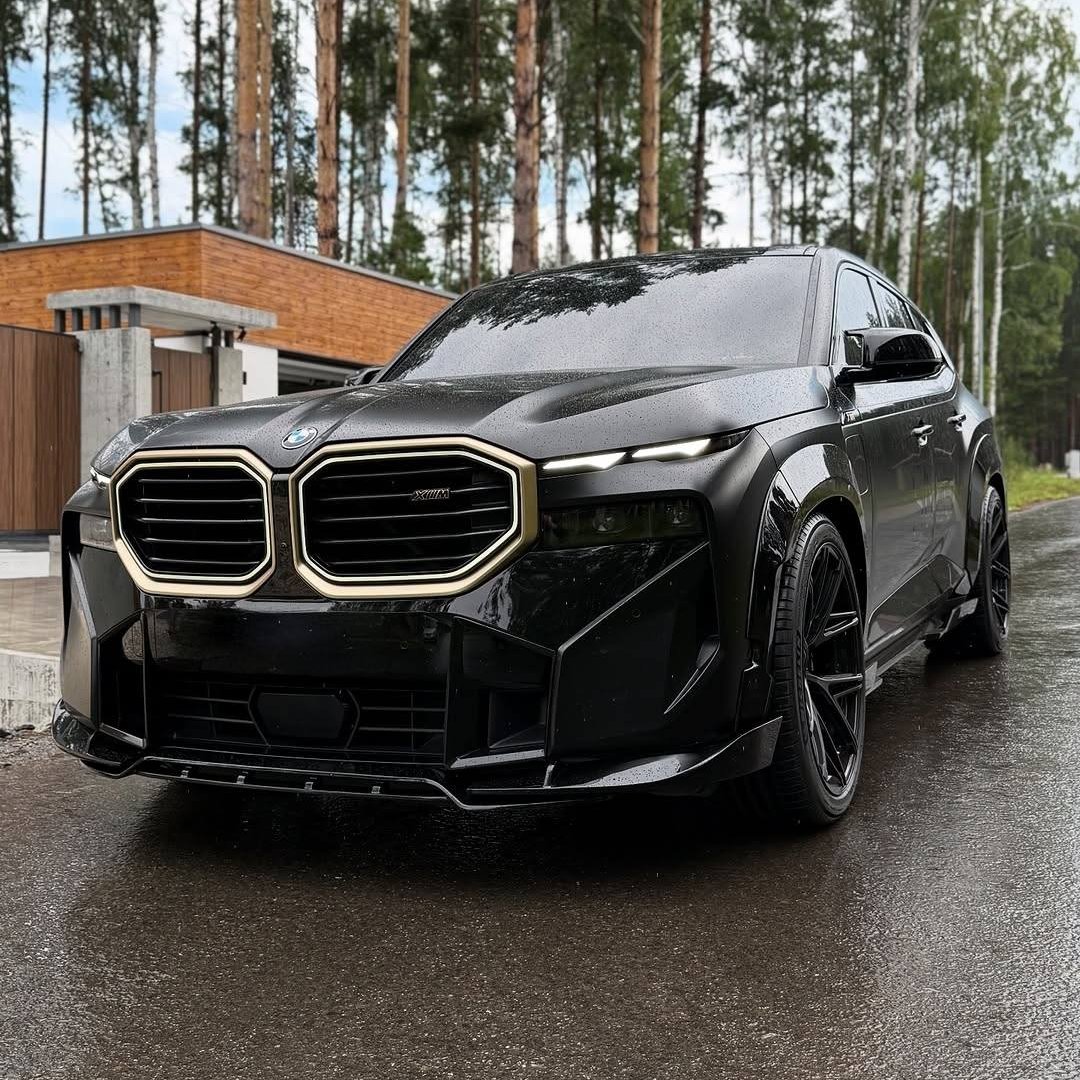 autochat360's tweet photo. BMW XM🔥 https://t.co/SKARicn2uu