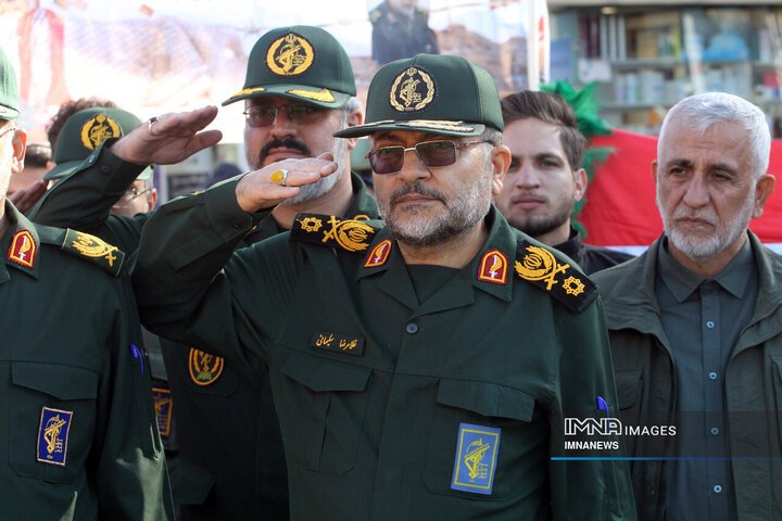 ستین tweet media