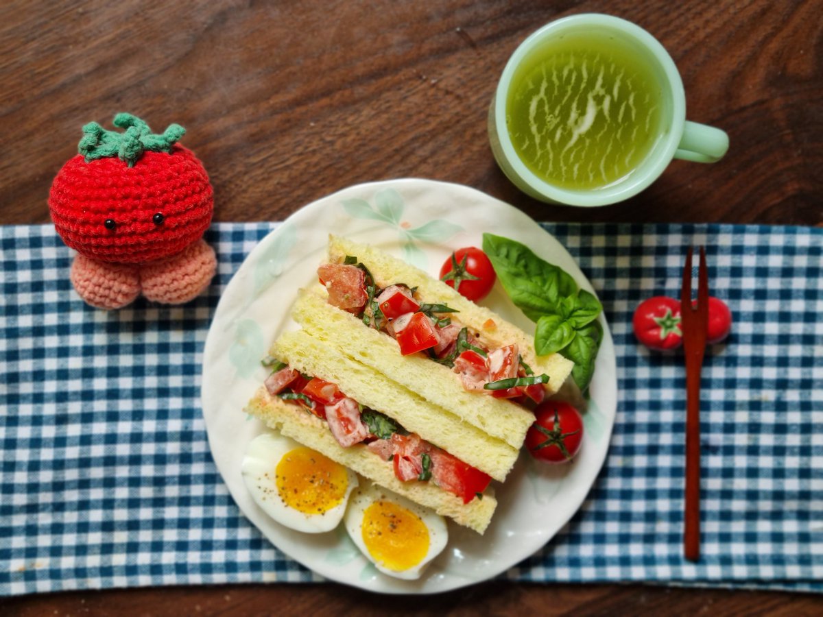 버찌밥 tweet media