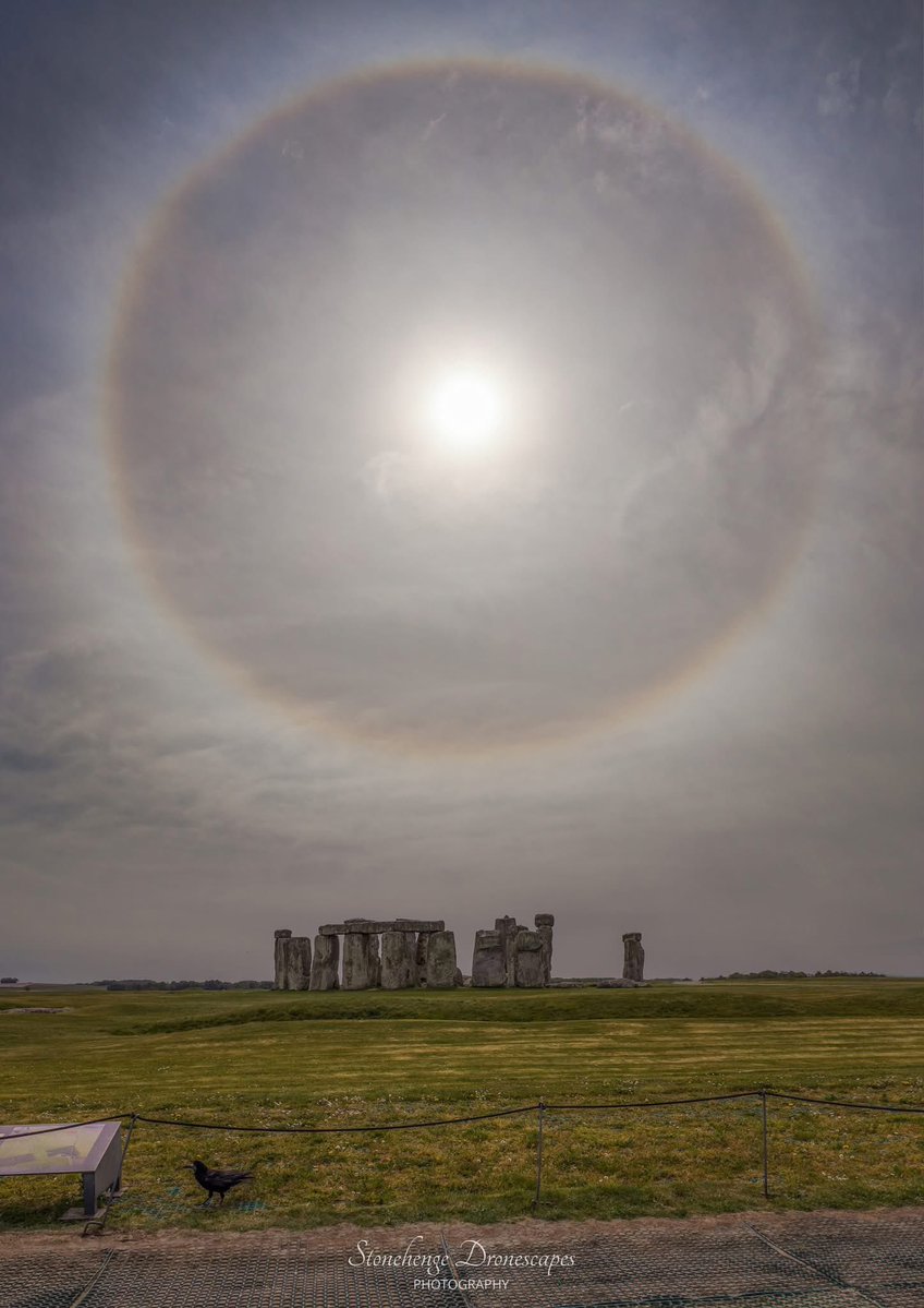 Stonehenge U.K tweet media