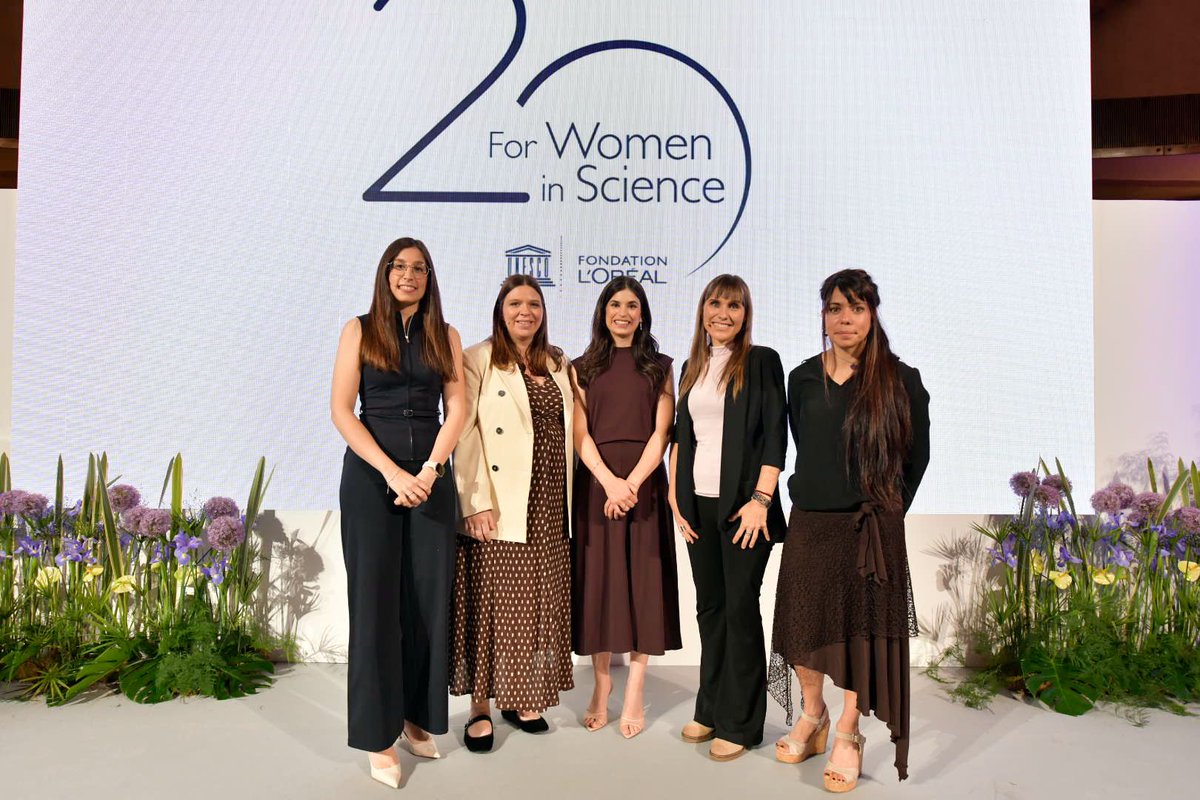 hospitaldelmar's tweet photo. 🔝 Los premios a la investigación L'Oréal-Unesco #ForWomenInScience reconocen a cinco jóvenes investigadoras
Entre ellas, la Dra. @SaraMederos_, por su #investigación sobre los circuitos neuronales que regulan las decisiones que toma nuestro cerebro 🧠
@UNESCO @FondationLOreal @4womeninscience
https://t.co/EhsC1wX8dz