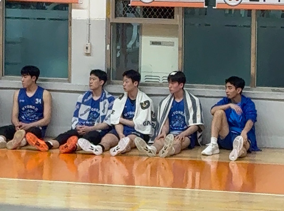 찡‎ ◠ ̫◠ tweet media