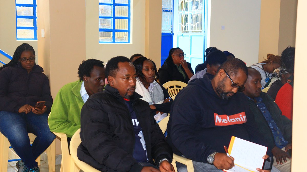 Africa_WaterAmb's tweet photo. Water decisions often lack local data weakening governance and community voices.
Through a citizen science approach we trained  youth and community members in Kajiado North under #YouthVoices4Water Initiative to monitor water quality, track pollution &amp; use data for advocacy. https://t.co/tSYailccT4