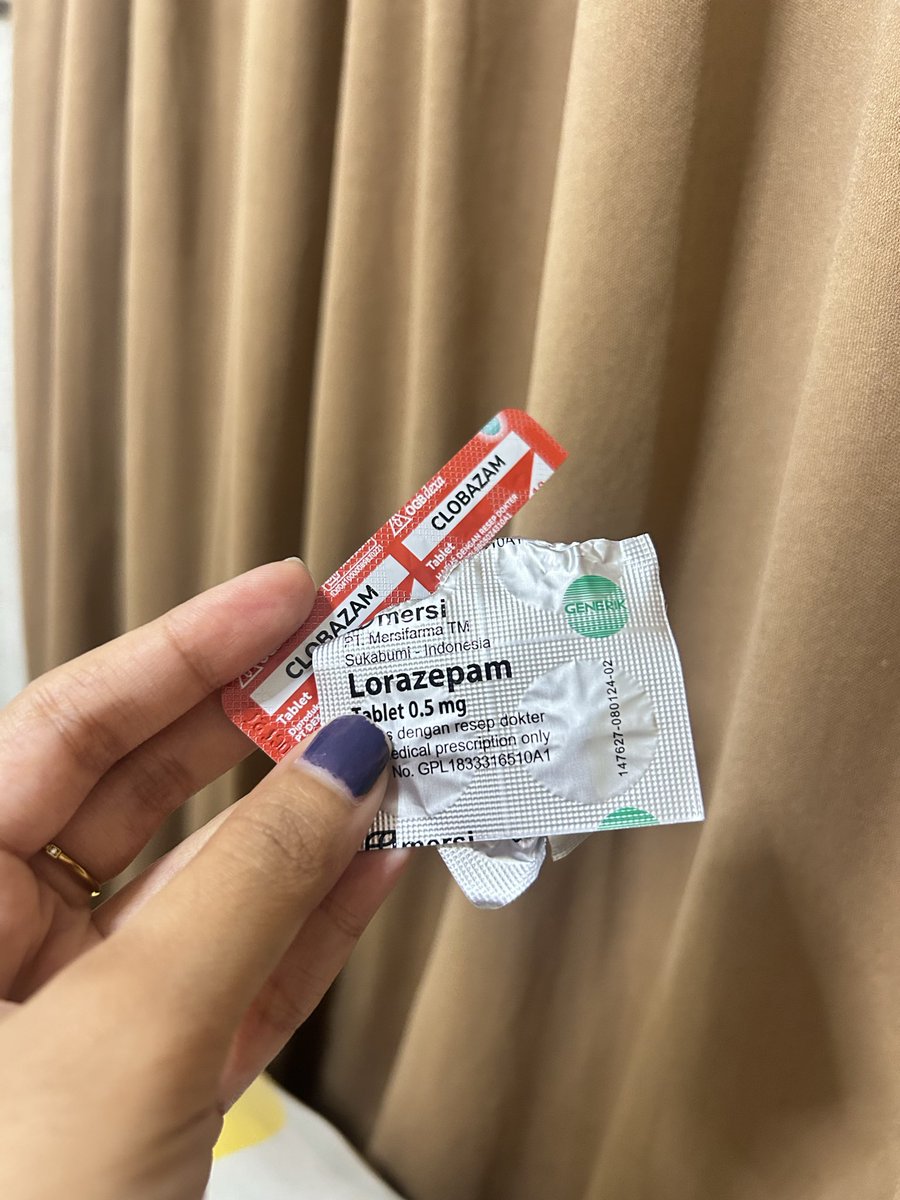 doremilalapoo's tweet photo. Kurang lebih setahun akhirnya gw memberanikan diri utk periksa dan akhirnya di rujuk krna gw pakai bpjs
Semoga gw bisa nemuin titik berakhirnya semua ini haha https://t.co/CtMOfQ8nnq