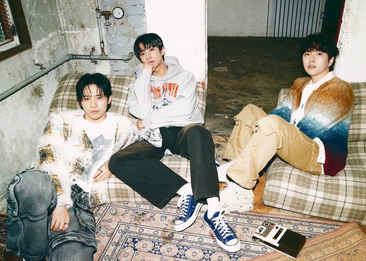 KOREAN SALES tweet media