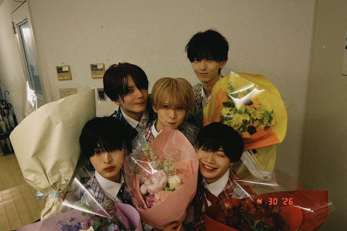 RiTSUPETERPAN tweet media