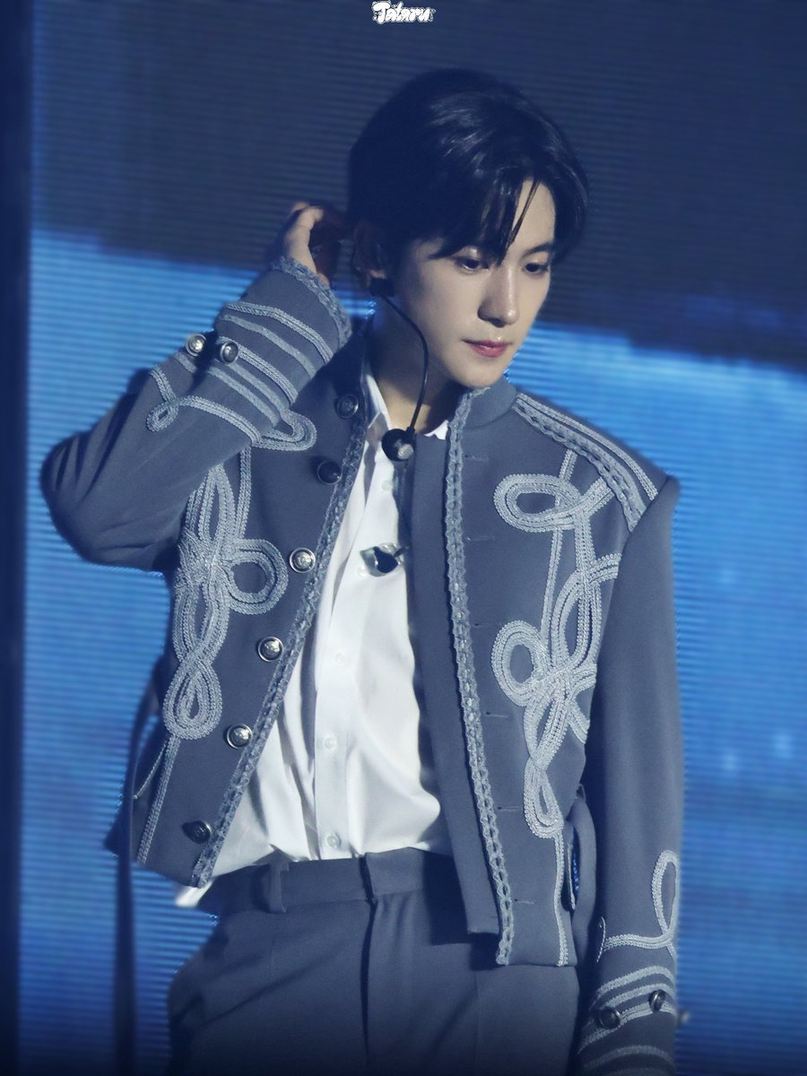 T_ataruru's tweet photo. 260425 INTER-ZECTION

#HYUNJAE #현재 
#THEBOYZ #더보이즈 https://t.co/fmB2kiBaaI