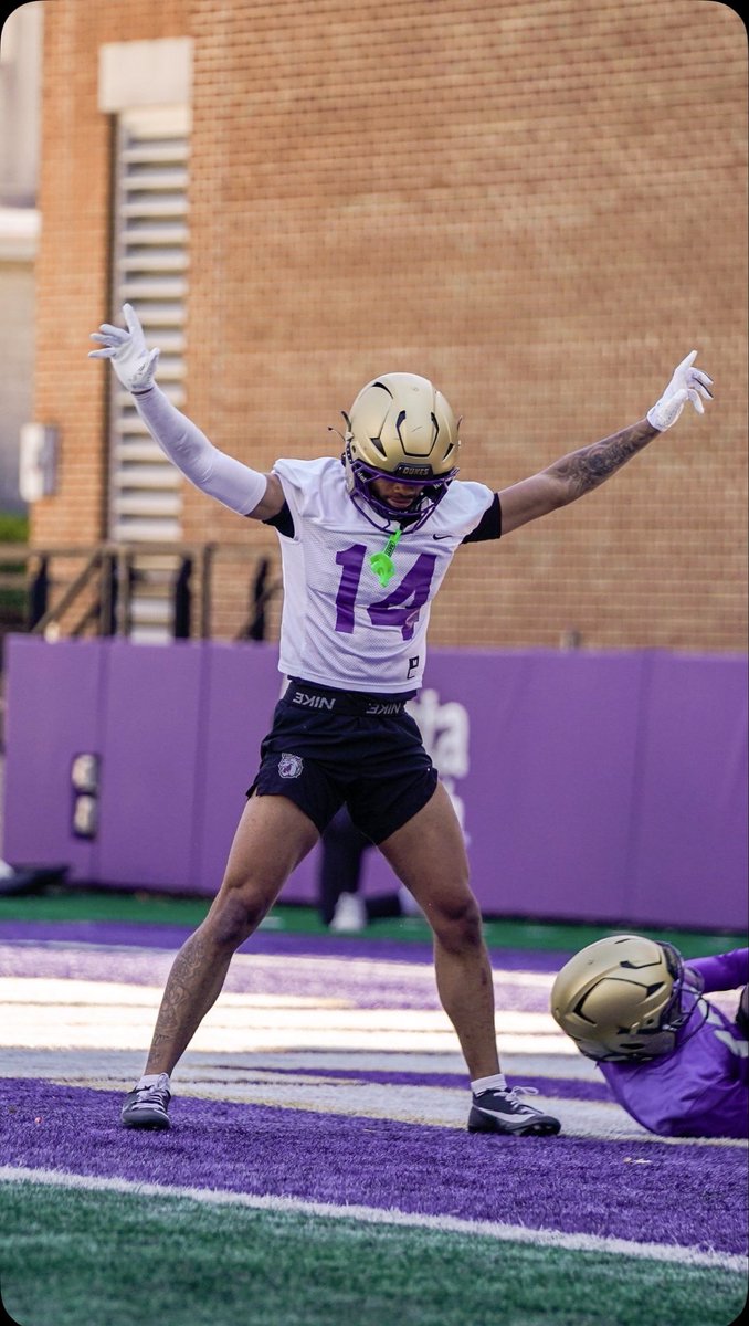 FloweKeelan's tweet image. A spring to remember #Godukes #whynotus