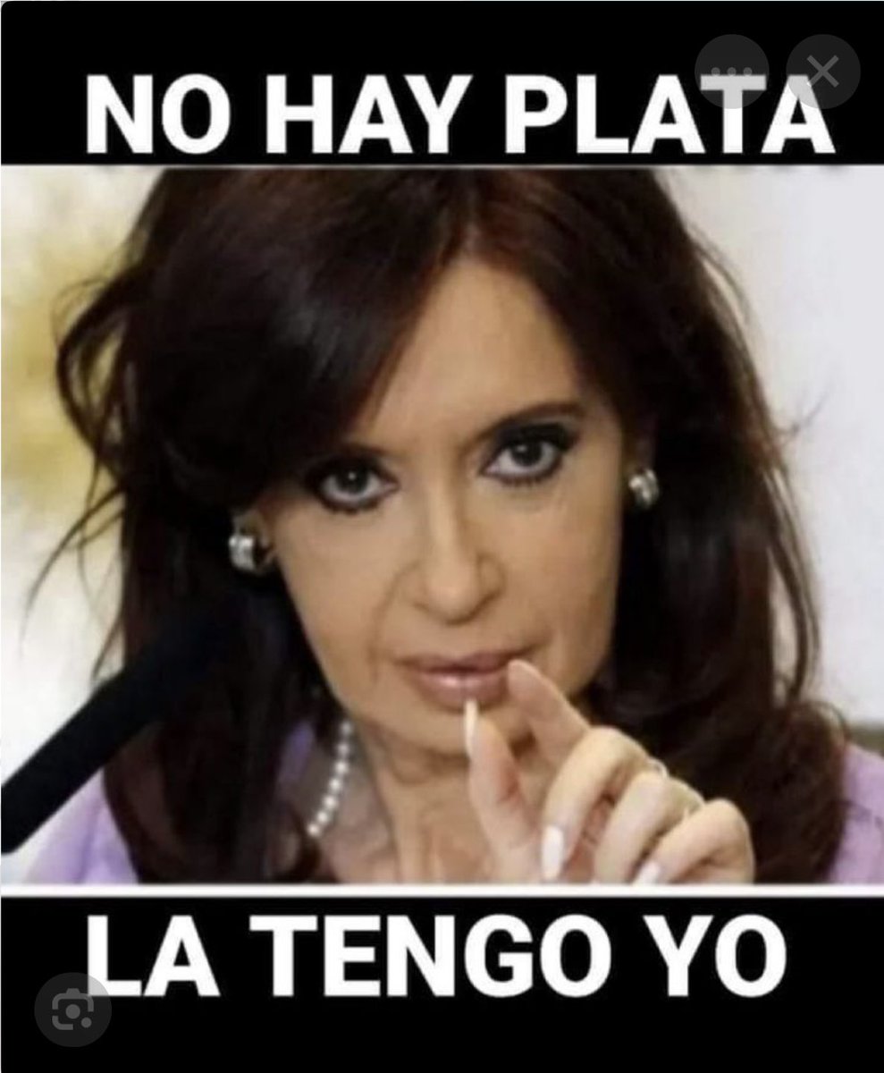 Si está presa, y tiene todos los bienes embargados, no tiene ingresos, ni jubilaciones, “de q vive” la condenada?? Con q paga abogados, expensas, personal, todos sus gastos, inclusive pelucas y manicura 🤔De donde obtiene ese dinero, si ella es pobre. 
Y sus hijos y nietos? 
$?$?