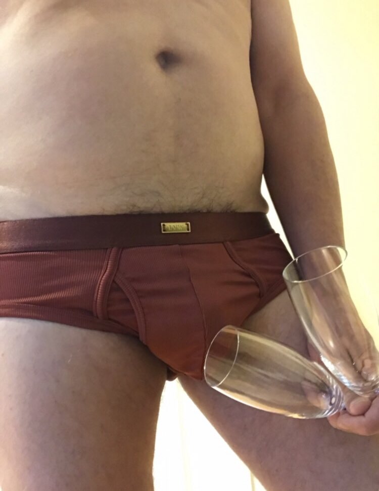peekoo550's tweet photo. Party time 🥳 https://t.co/DgENlbCH8C