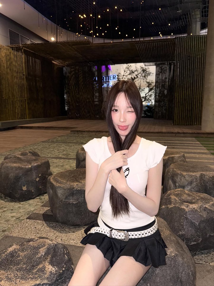 tg枝枝 tweet media