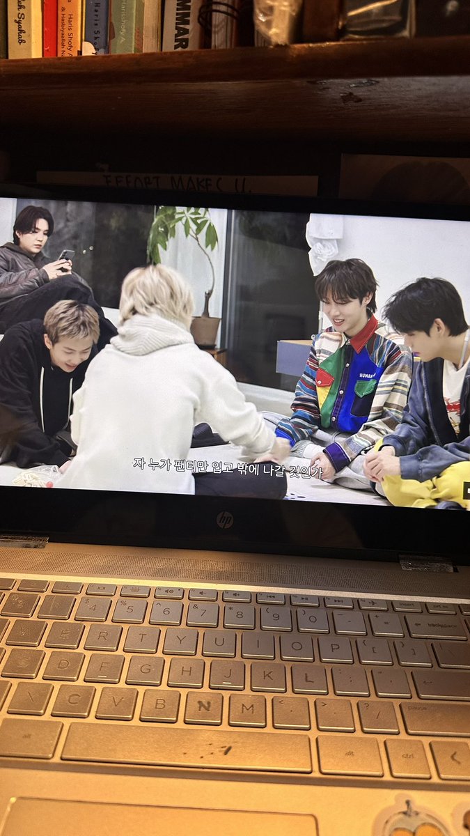 anne🪭 tweet media