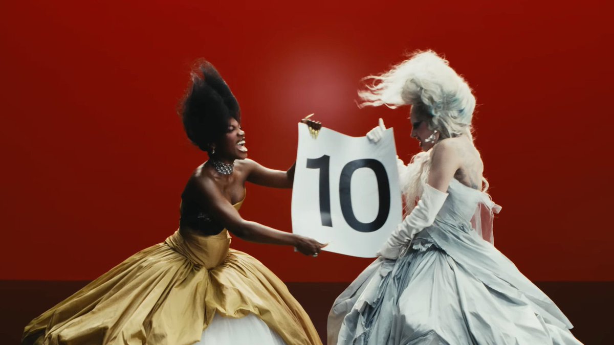 𝖍𝖆𝖚𝖘 𝖔𝖋 𝖕𝖔𝖊𝖙𝖎𝖈𝖆 🖤 tweet media