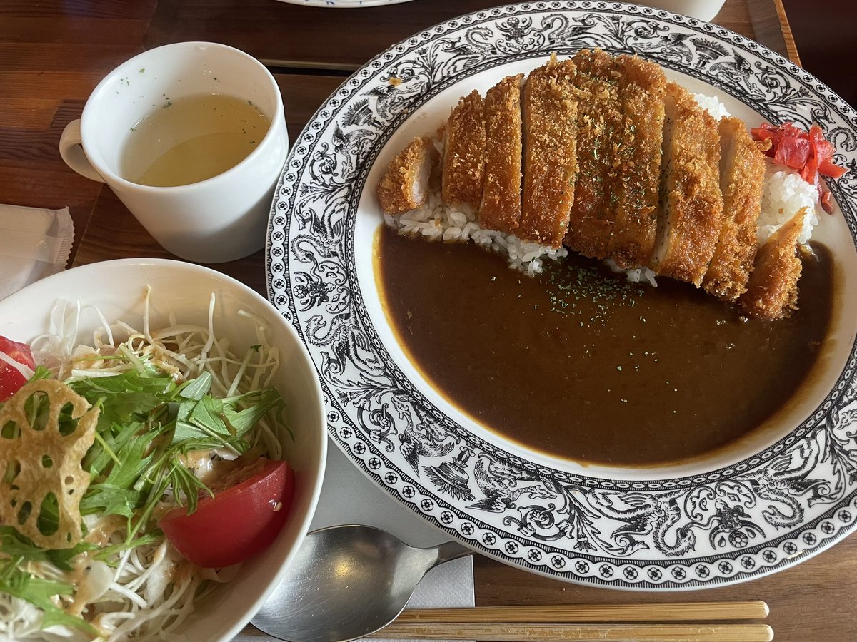 35Knkc's tweet photo. Cottyのカレー超特盛で食べたい🤣 https://t.co/7LsM68Bl5m