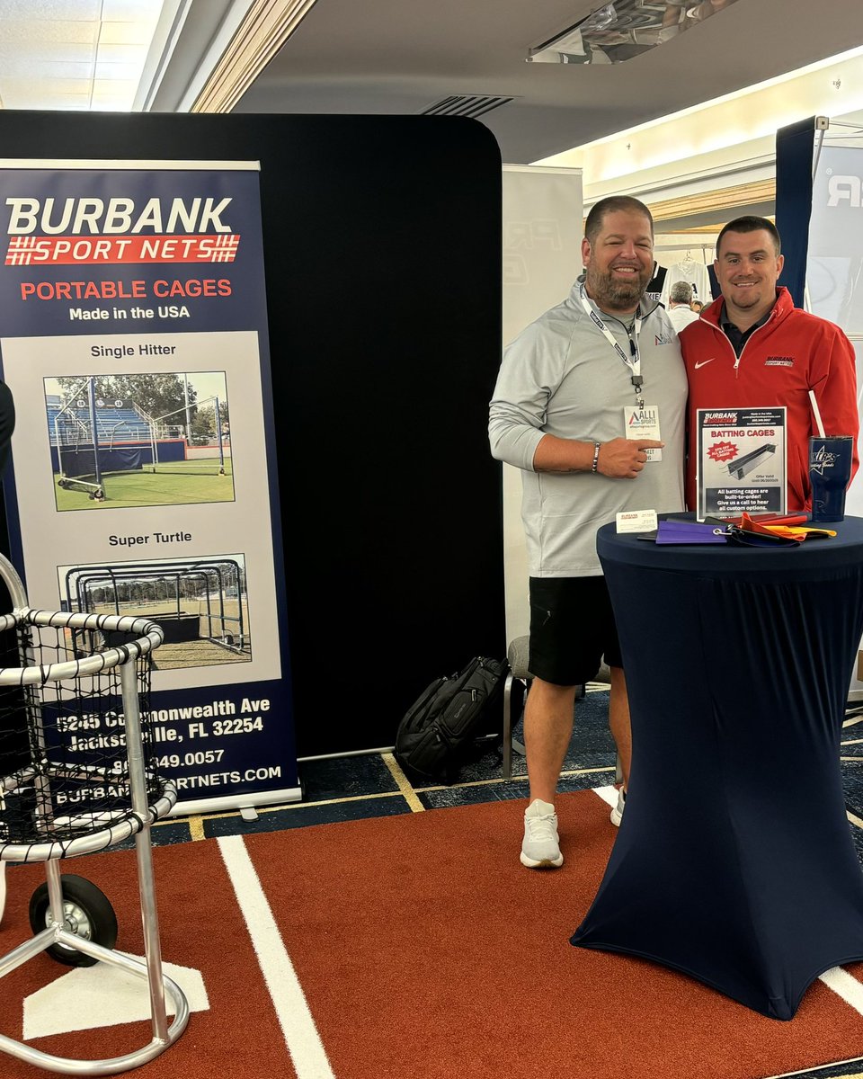 BurbankSportNet's tweet photo. From facilities tours yesterday, to the #VendorHall today!👏💥

Thank you to @allisportsgroup for allowing us to show off a little bit of what we do at @BurbankSportNet! https://t.co/MGHu4q48Ni
